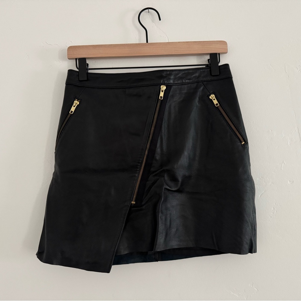 Genuine leather skirt
